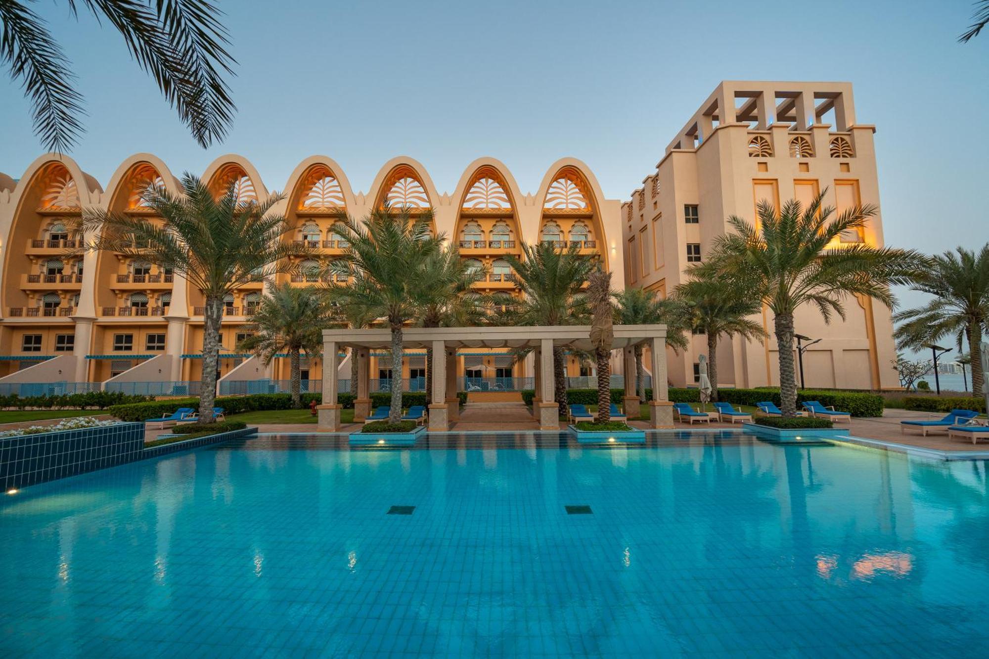 Apartamento Simply Comfort In Sarai Palm Jumeirah Dubái Exterior foto